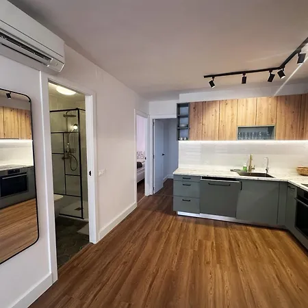 Torre Playa Cura Apartment *